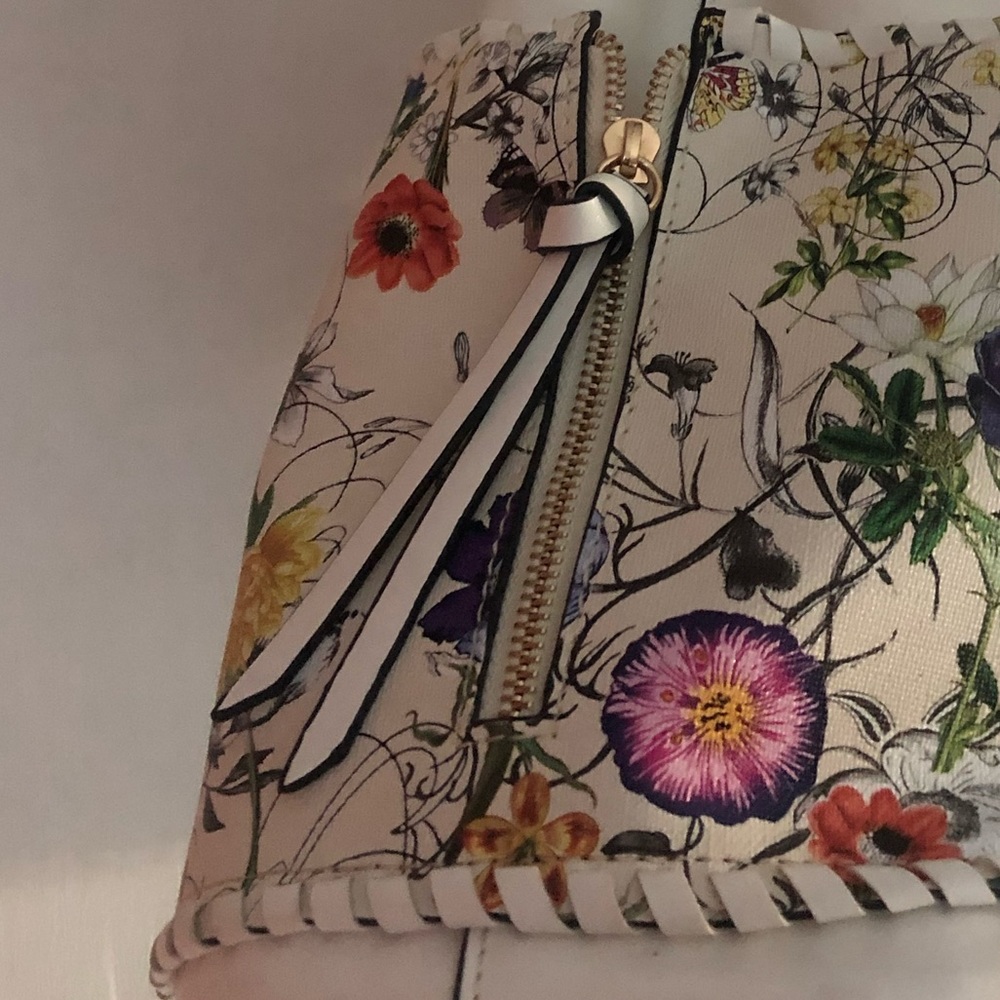 Chico’s Floral purse - Picture 9 of 12